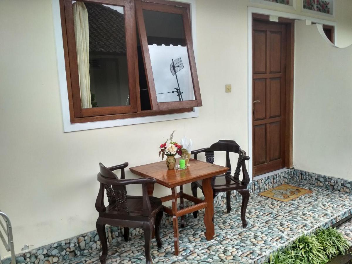 Made Homestay Munduk Eksteriør bilde